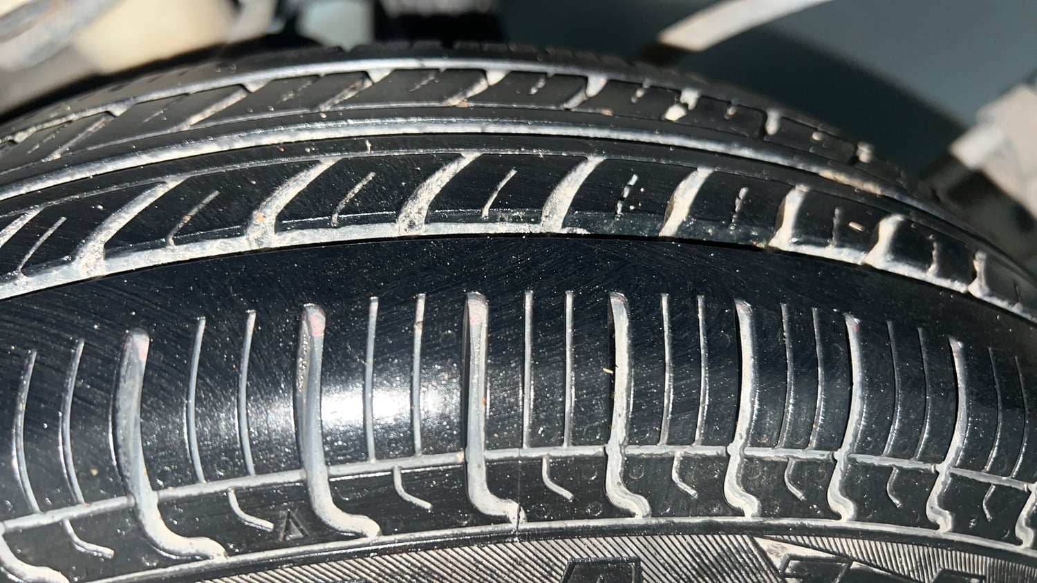 Used 2018 Maruti Suzuki Alto 800 VXi Petrol Manual tyres RIGHT REAR TYRE TREAD VIEW