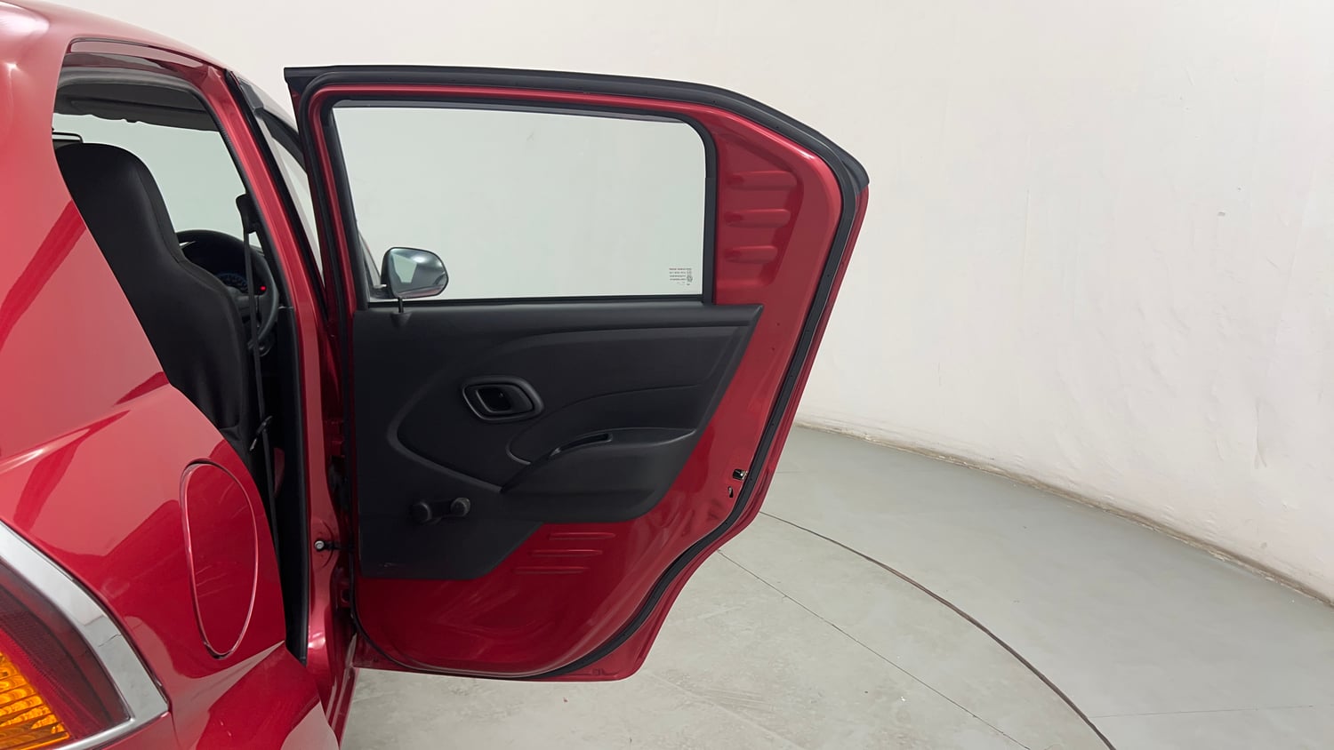 Used 2018 Datsun Redi-GO T(O) 1.0 Petrol Manual interior RIGHT REAR DOOR OPEN VIEW