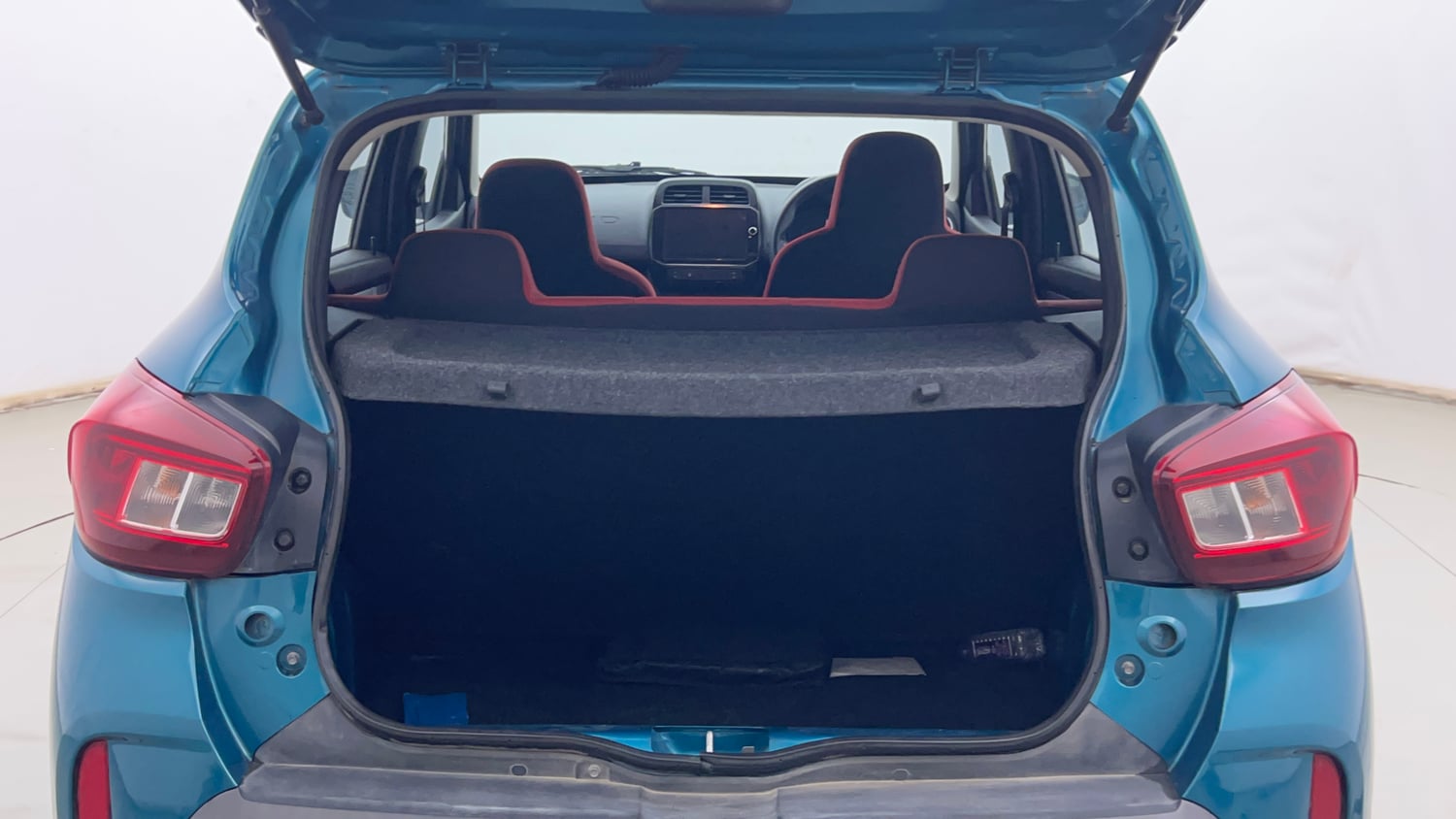 Used 2022 Renault Kwid RXT 1.0 AMT Petrol Automatic interior DICKY INSIDE VIEW