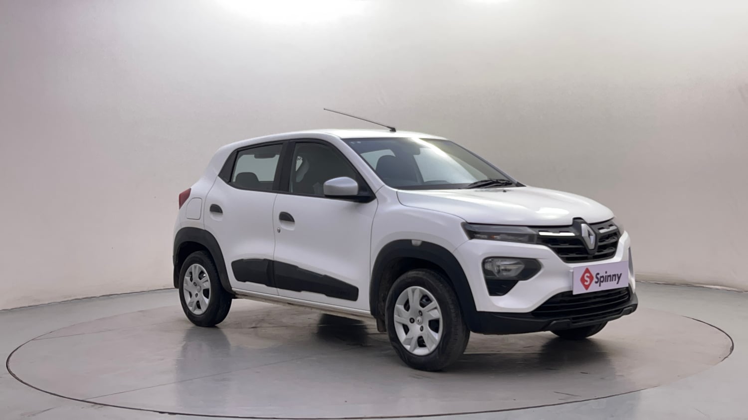 Used 2022 Renault Kwid RXT 1.0 AMT Petrol Automatic exterior RIGHT FRONT CORNER VIEW