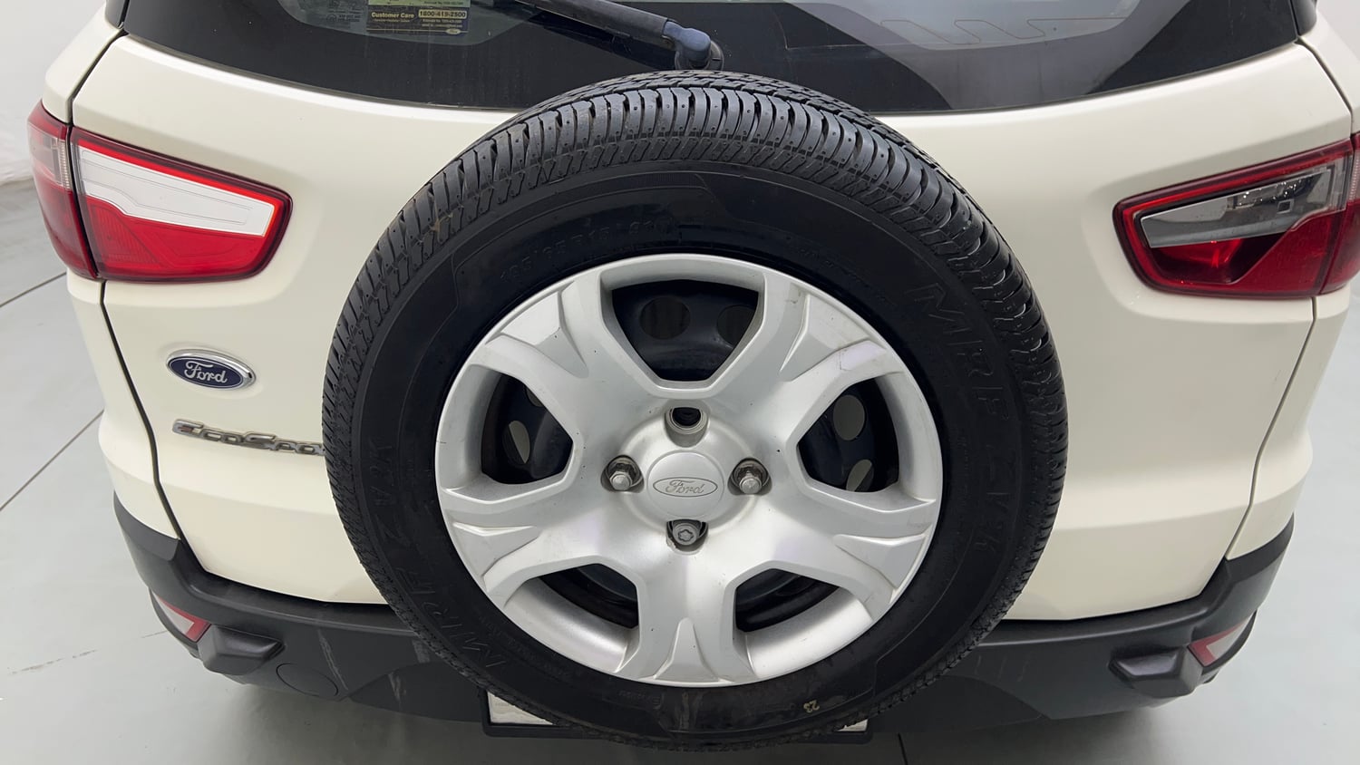 Used 2015 Ford EcoSport Trend 1.5 Ti-VCT Petrol Manual tyres SPARE TYRE VIEW