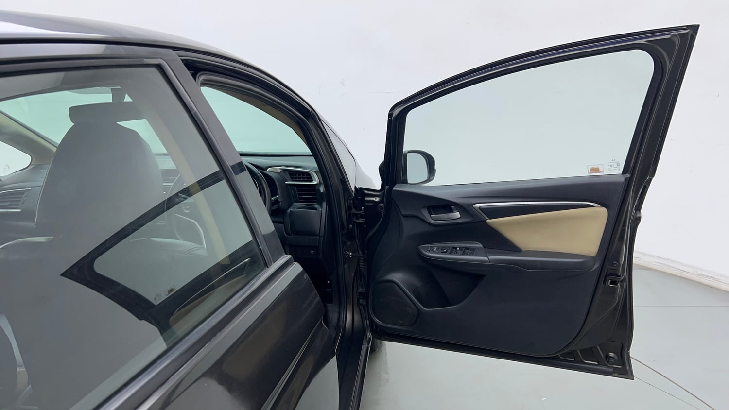 Used 2016 Honda Jazz V Petrol Petrol Manual interior RIGHT FRONT DOOR OPEN VIEW