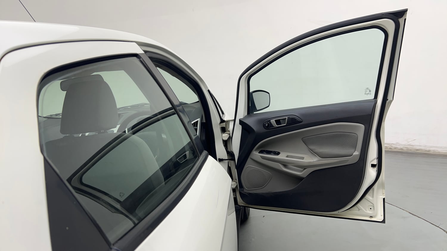 Used 2015 Ford EcoSport Trend 1.5 Ti-VCT Petrol Manual interior RIGHT FRONT DOOR OPEN VIEW