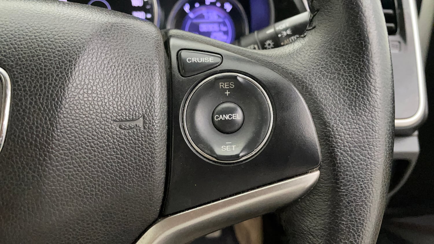 Used 2019 Honda City ZX Petrol Petrol Manual top_features Cruise control