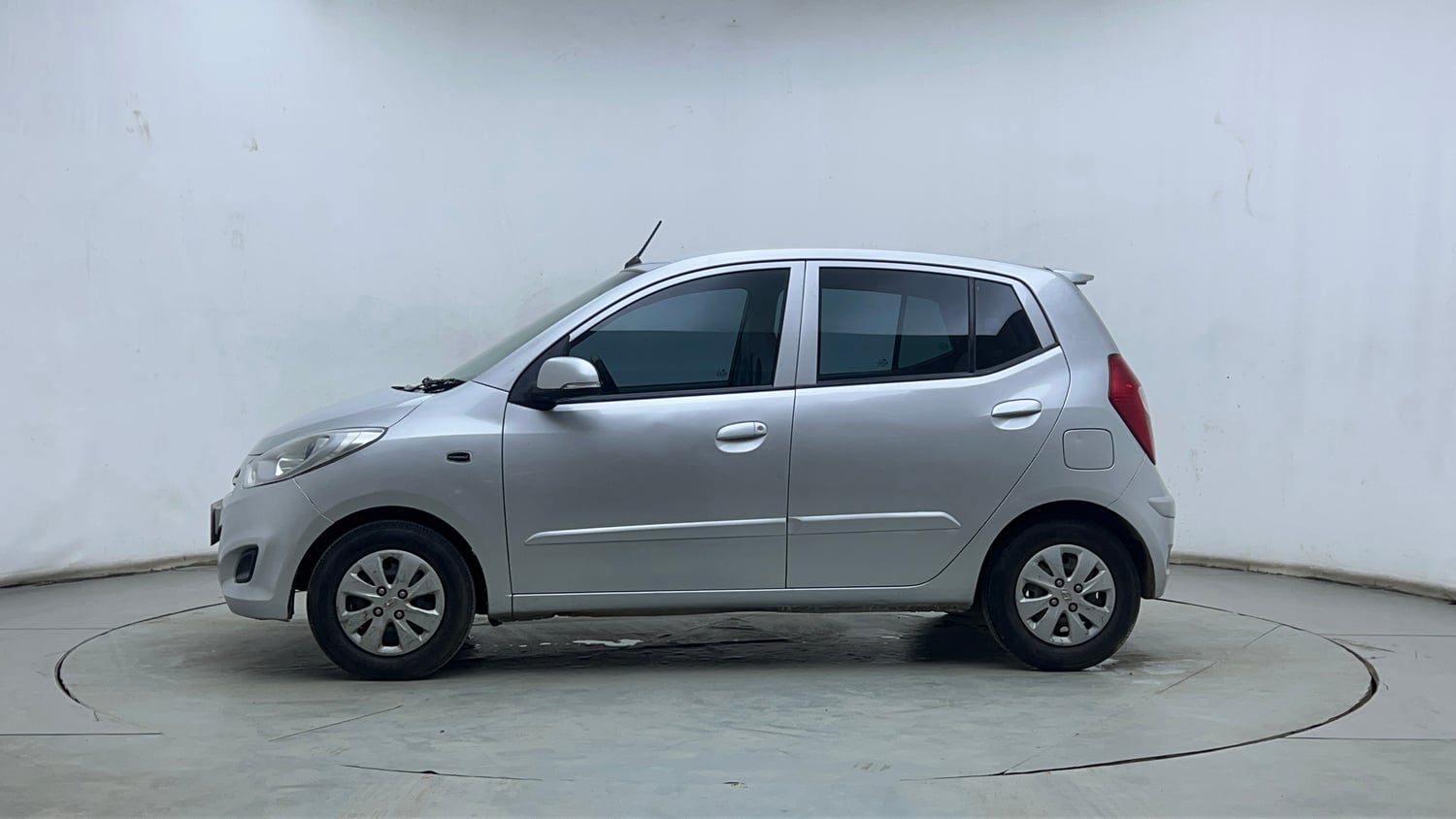 Used 2012 Hyundai i10 Sportz 1.2 Kappa2 Petrol Manual exterior LEFT SIDE VIEW
