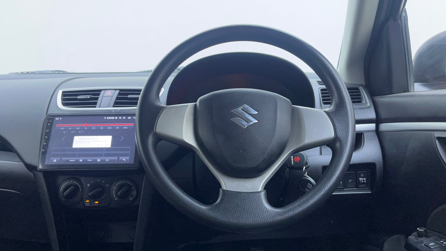Used 2011 Maruti Suzuki Swift VXi Petrol Manual interior STEERING VIEW