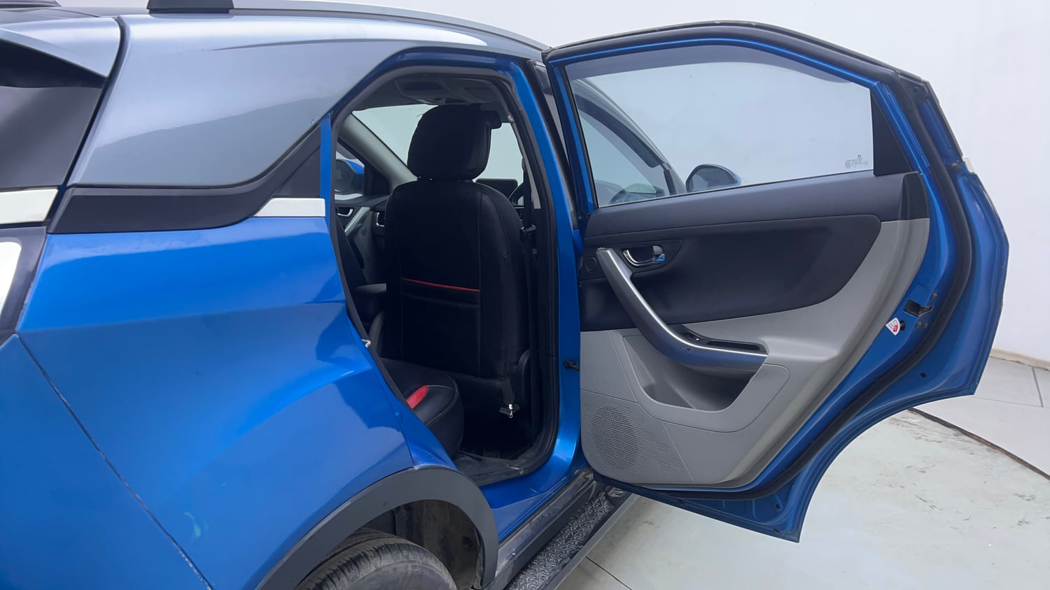Used 2018 Tata Nexon XZA Plus Diesel Diesel Automatic interior RIGHT REAR DOOR OPEN VIEW