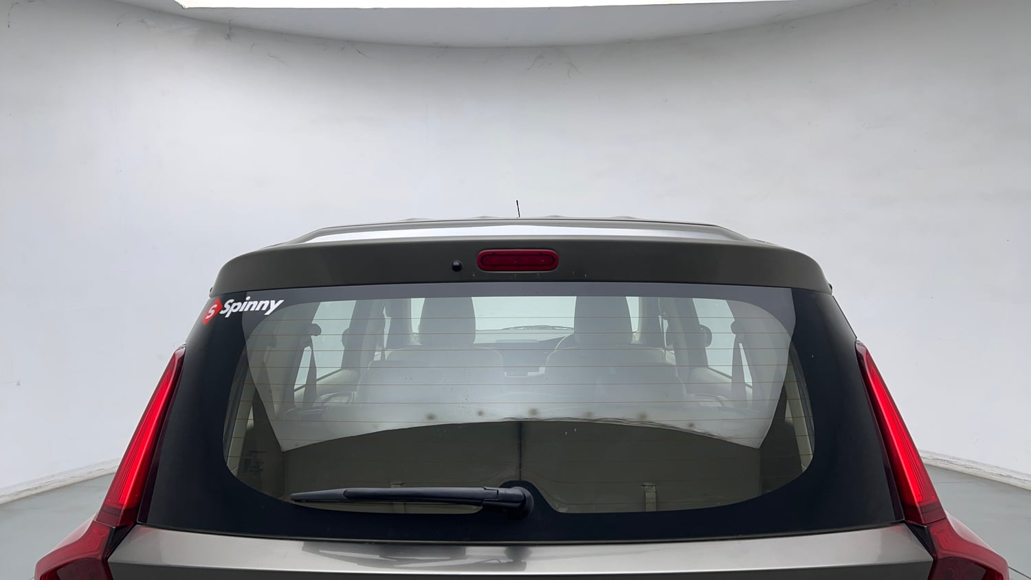 Used 2021 Maruti Suzuki New Ertiga ZXi Plus Petrol Manual exterior BACK WINDSHIELD VIEW