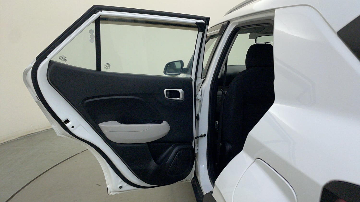 Used 2023 Hyundai Venue SX 1.5 CRDi Diesel Manual interior LEFT REAR DOOR OPEN VIEW