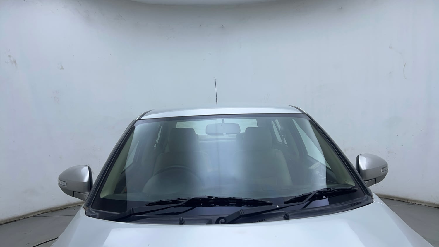 Used 2015 Maruti Suzuki Swift Dzire ZXI Petrol Manual exterior FRONT WINDSHIELD VIEW