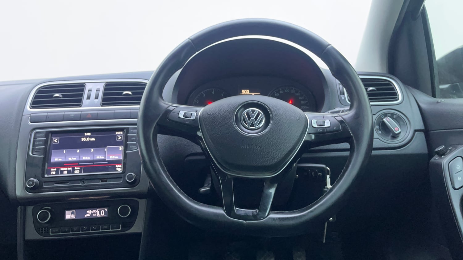 Used 2021 Volkswagen Polo Highline Plus 1.0L TSI Petrol Manual interior STEERING VIEW