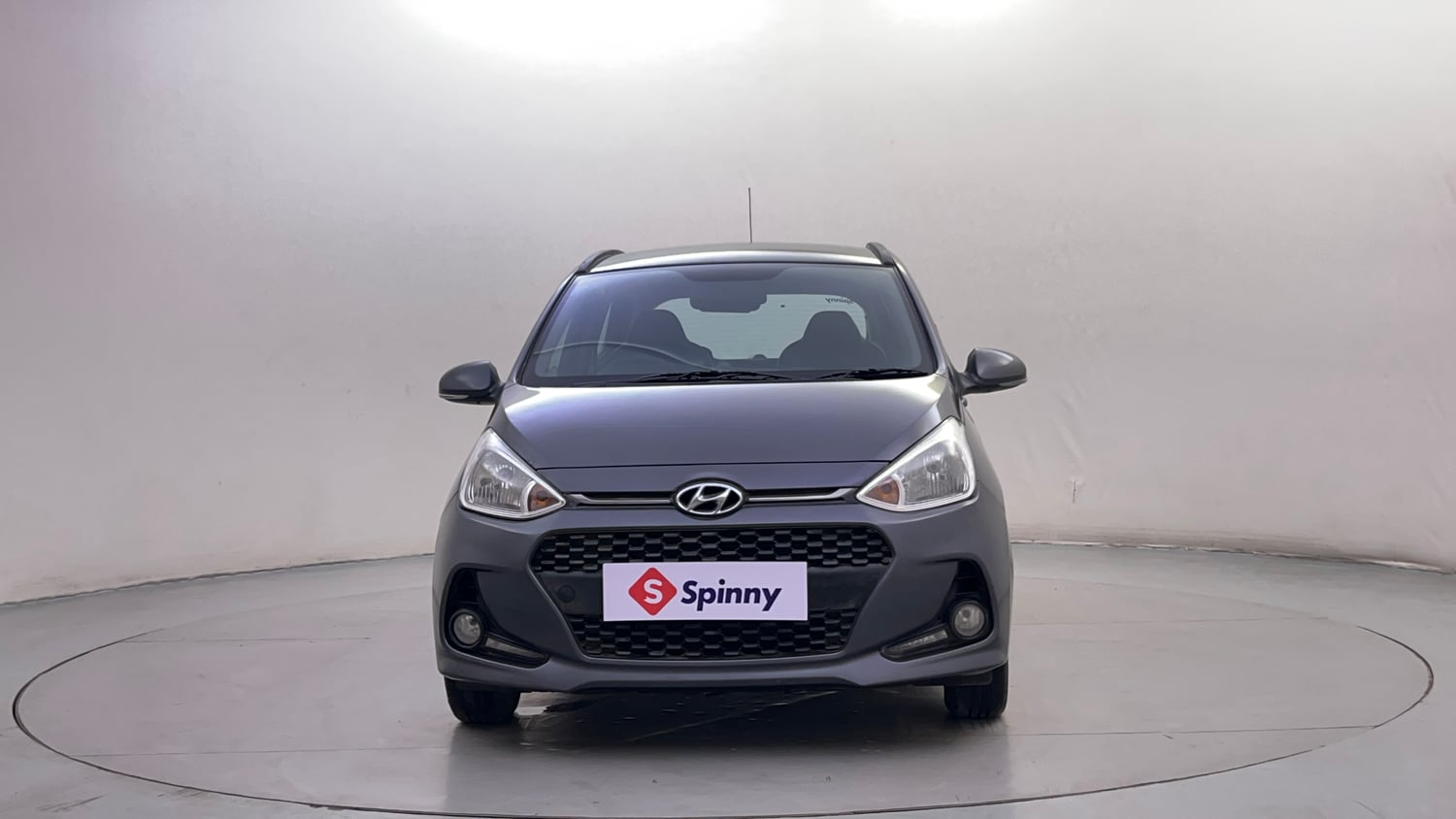 Used 2017 Hyundai Grand i10 Sportz (O) AT 1.2 Kappa VTVT Petrol Automatic exterior FRONT VIEW