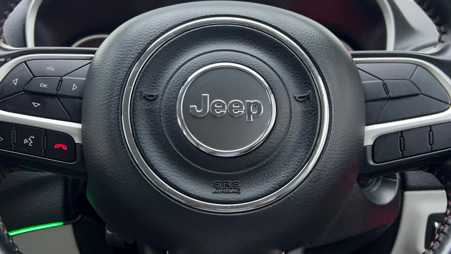 Used 2019 Jeep Compass Limited Plus Petrol AT Petrol Automatic top_features Airbags