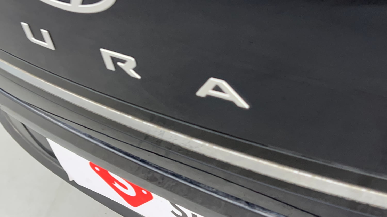 Used 2024 Hyundai Aura SX 1.2 CNG Cng Manual dents MINOR SCRATCH