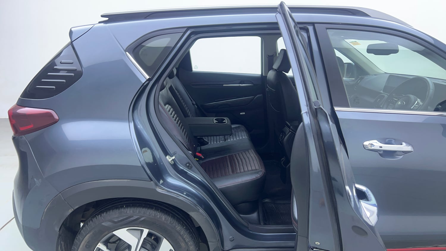 Used 2020 Kia Sonet GTX Plus 1.5 AT Diesel Automatic interior RIGHT SIDE REAR DOOR CABIN VIEW