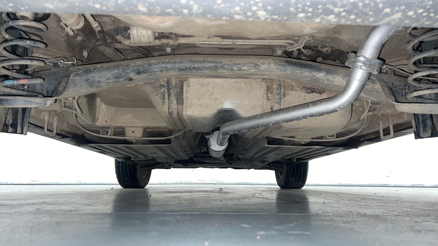 Used 2022 Toyota Urban Cruiser High Grade MT Petrol Manual extra REAR UNDERBODY VIEW (TAKEN FROM REAR)