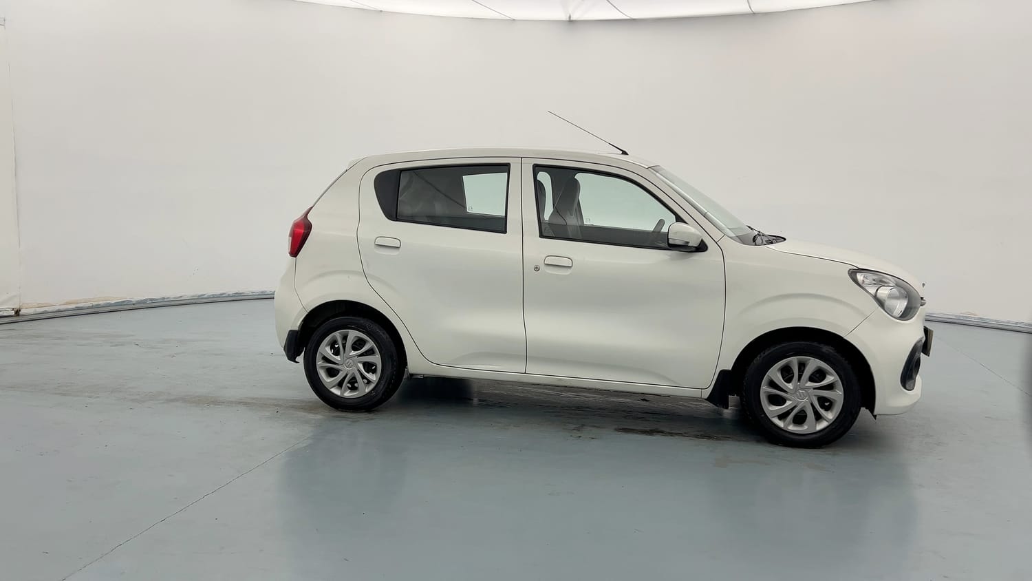 Used 2024 Maruti Suzuki Celerio ZXi Petrol Manual exterior RIGHT SIDE VIEW