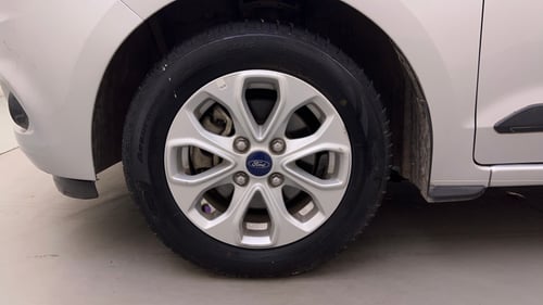 Used 2015 Ford Figo Aspire Titanium 1.2 Ti-VCT Petrol Manual tyres LEFT FRONT TYRE RIM VIEW