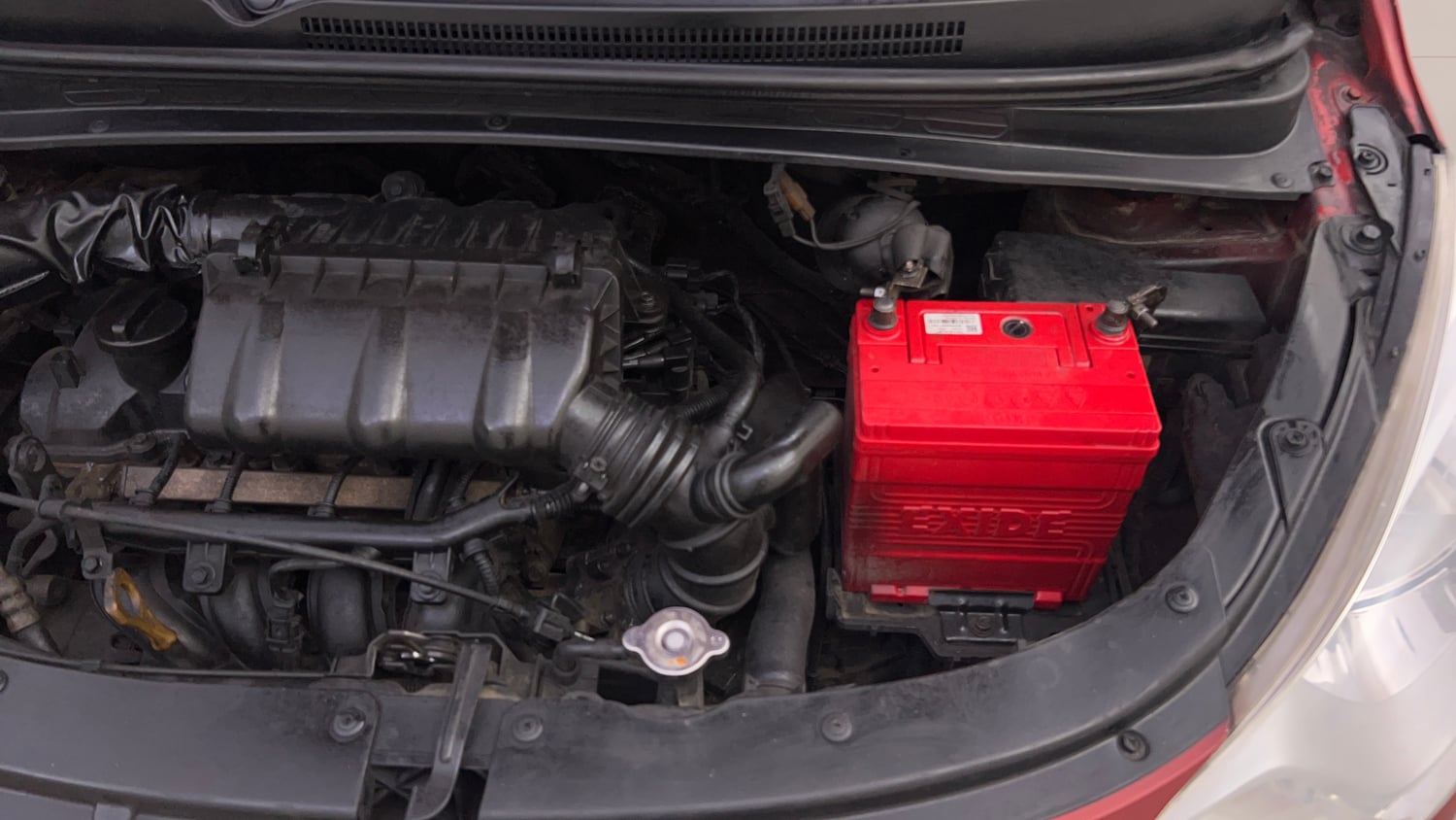 Used 2013 Hyundai i10 Magna 1.2 Kappa2 Petrol Manual engine ENGINE LEFT SIDE VIEW