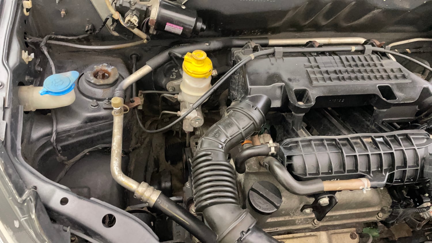 Used 2016 Maruti Suzuki Alto 800 Lxi Petrol Manual engine ENGINE RIGHT SIDE VIEW