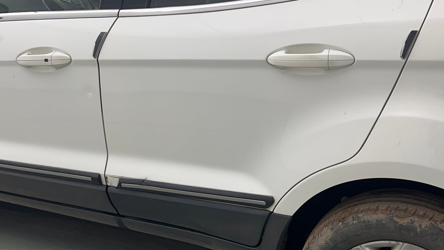 Used 2017 Ford EcoSport Titanium 1.5L TDCi Diesel Manual dents MINOR SCRATCH