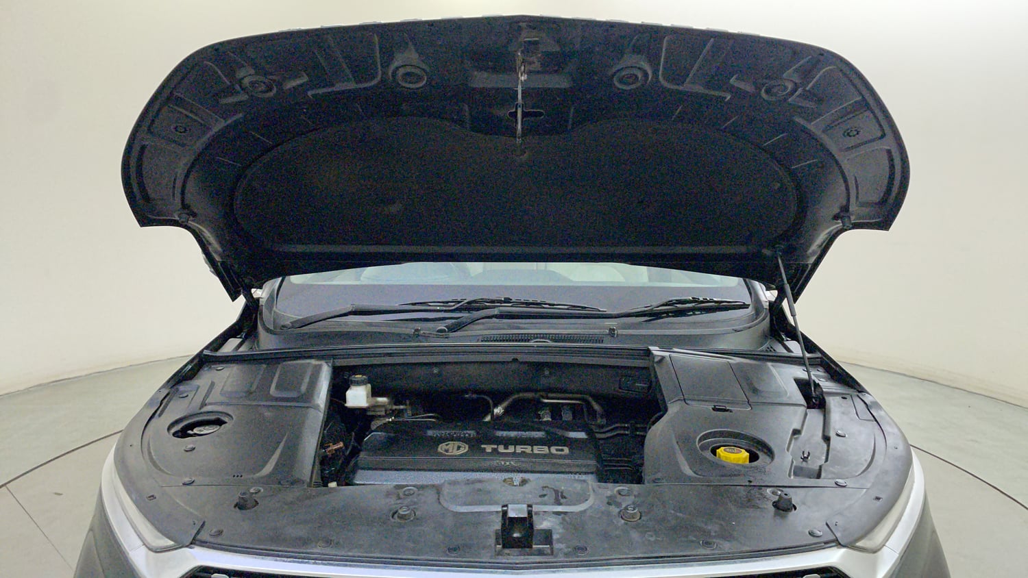 Used 2021 MG Motors Hector Sharp 1.5 Petrol CVT Petrol Automatic engine ENGINE & BONNET OPEN FRONT VIEW