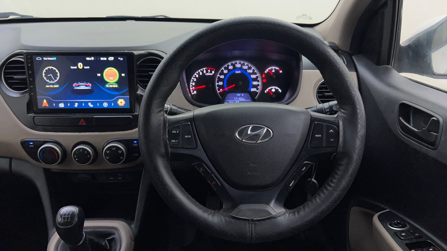Used 2018 Hyundai Grand i10 Magna 1.2 Kappa VTVT Petrol Manual top_features Steering mounted controls