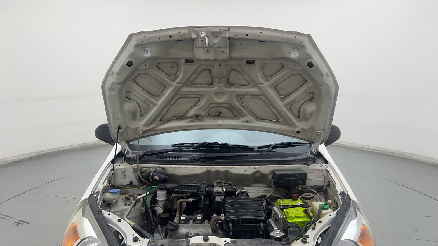 Used 2018 Maruti Suzuki Alto 800 LXi Petrol Manual engine ENGINE & BONNET OPEN FRONT VIEW