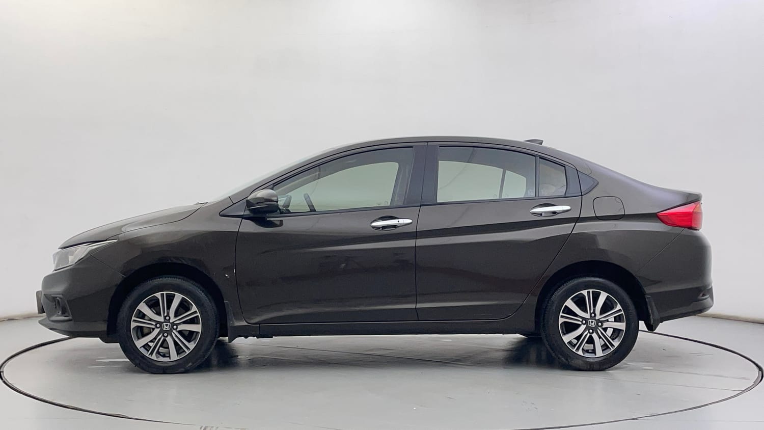 Used 2022 Honda City 4th Generation V Petrol Petrol Manual exterior LEFT SIDE VIEW
