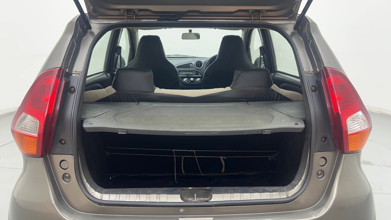 Used 2018 Datsun Redi-GO T (O) Petrol Manual interior DICKY INSIDE VIEW