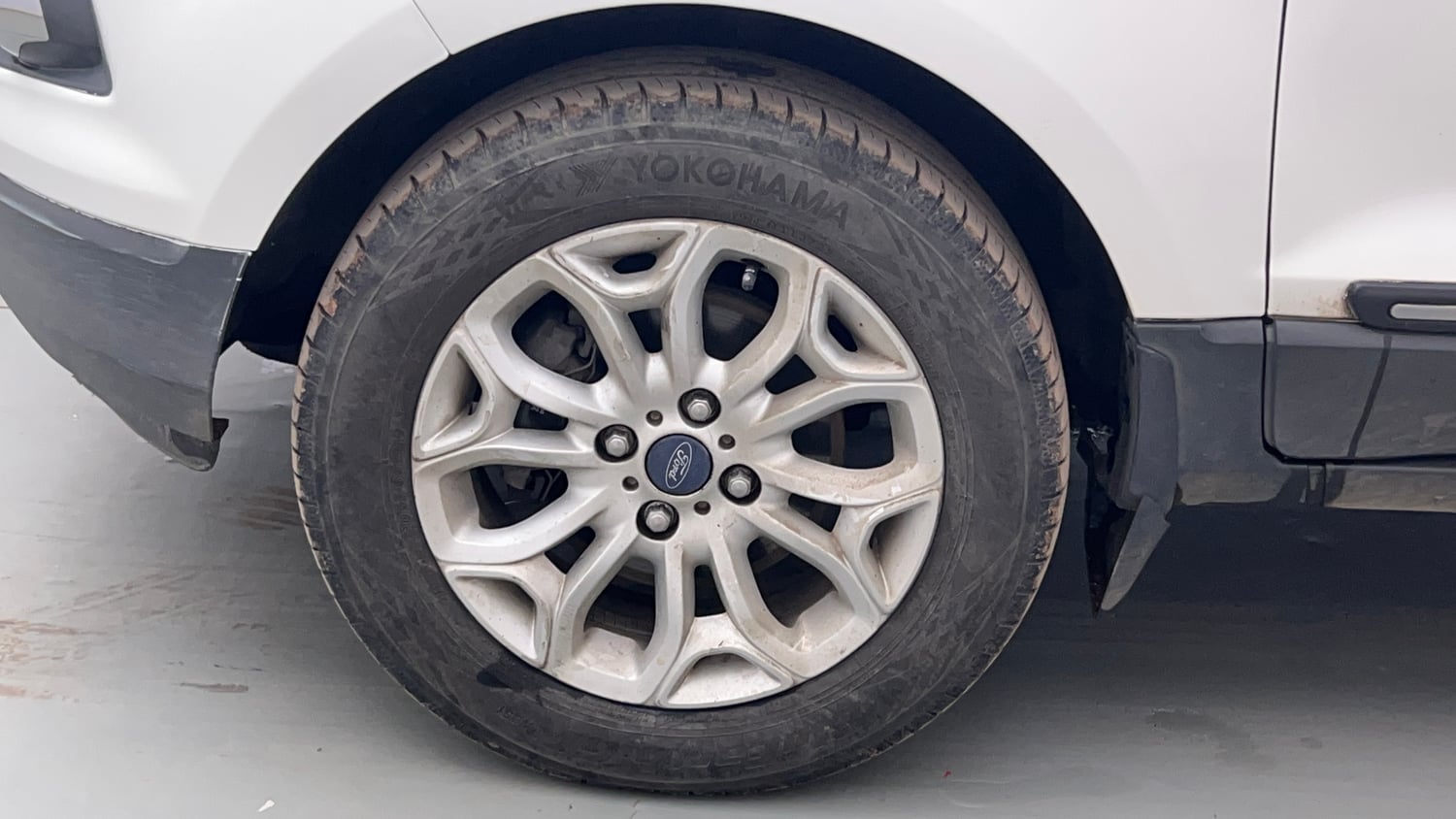 Used 2017 Ford EcoSport Titanium 1.5L TDCi Diesel Manual tyres LEFT FRONT TYRE RIM VIEW