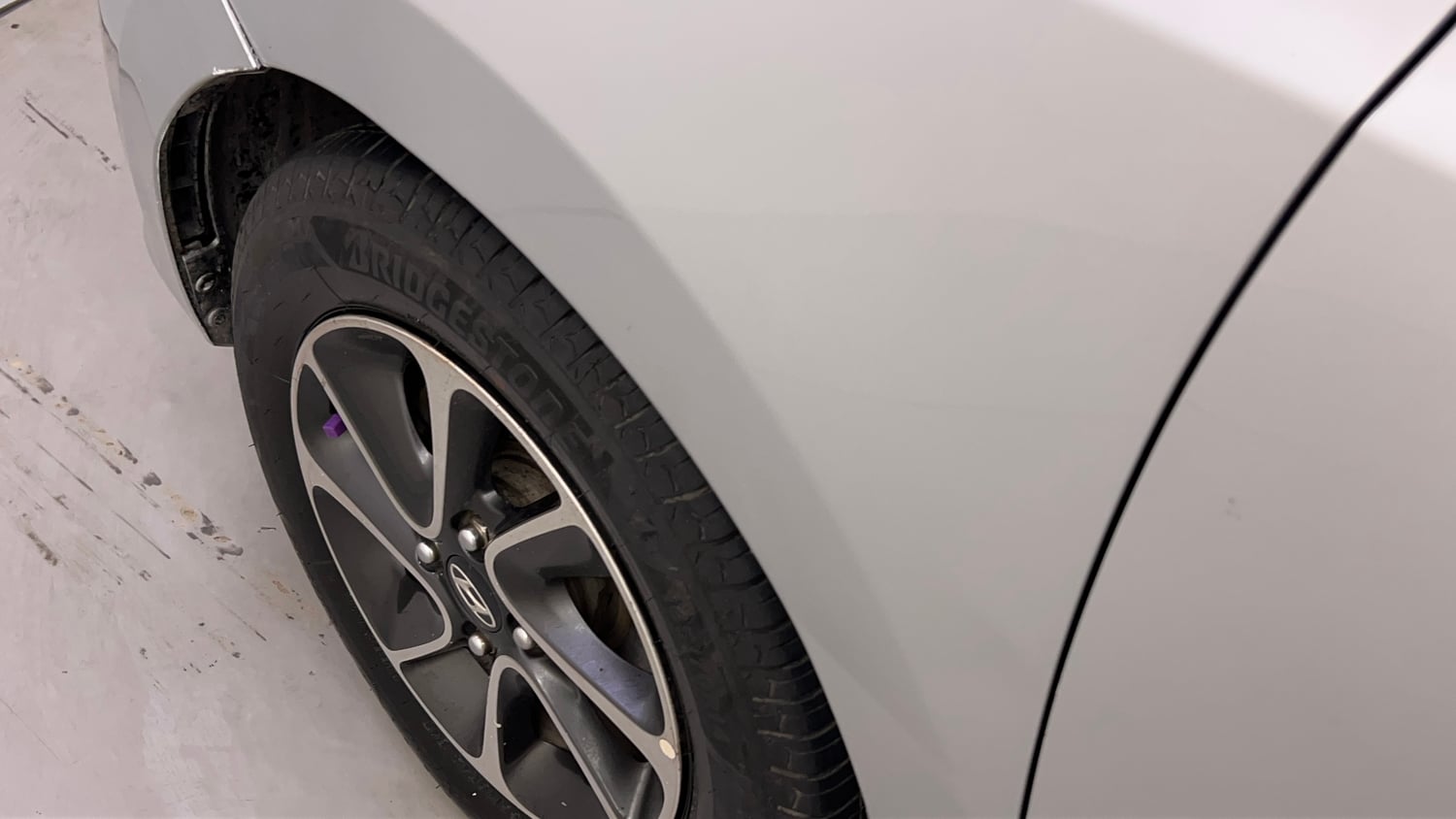 Used 2018 Hyundai Grand i10 Sportz AT 1.2 Kappa VTVT Petrol Automatic dents MINOR DENT