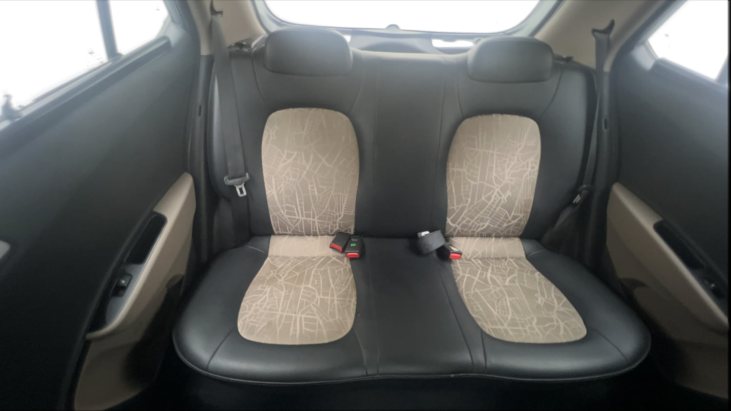Used 2019 Hyundai Grand i10 Sportz 1.2 Kappa VTVT Petrol Manual interior REAR SEAT CONDITION VIEW