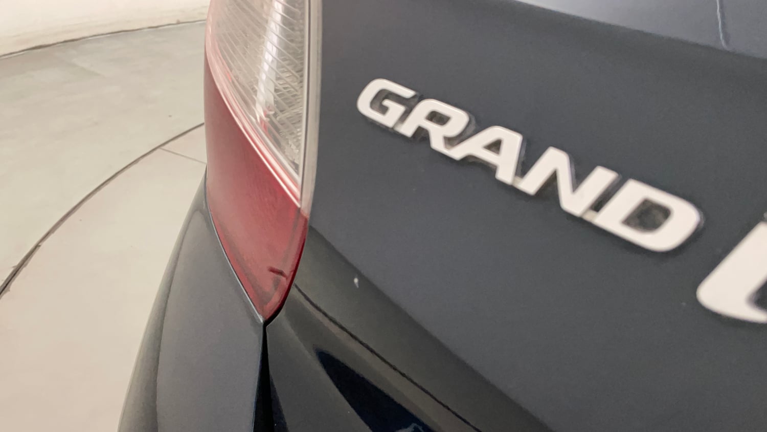 Used 2022 Hyundai Grand i10 Nios Sportz AMT 1.2 Kappa VTVT Petrol Automatic dents MINOR DENT