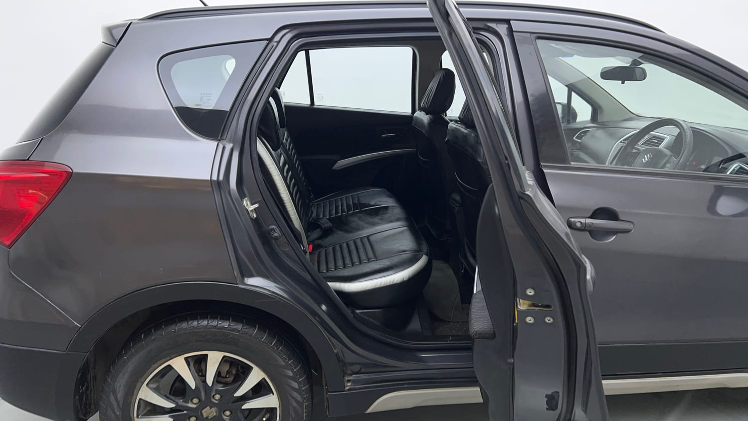 Used 2020 Maruti Suzuki S-Cross Zeta Petrol Manual interior RIGHT SIDE REAR DOOR CABIN VIEW