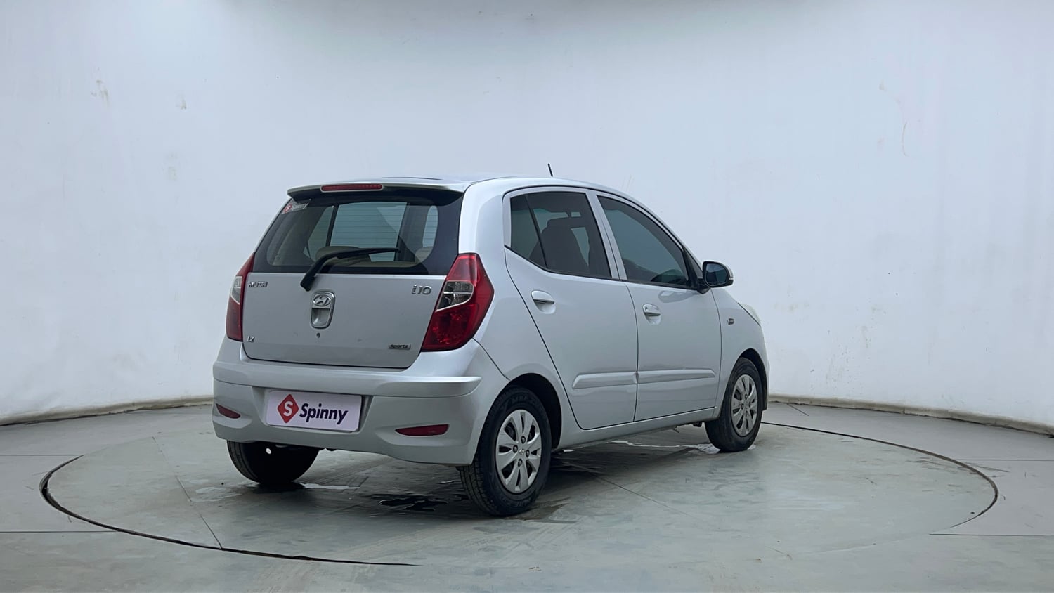 Used 2012 Hyundai i10 Sportz 1.2 Kappa2 Petrol Manual exterior RIGHT REAR CORNER VIEW