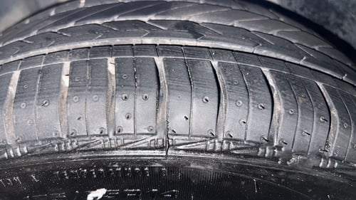 Used 2015 Ford Figo Aspire Titanium 1.2 Ti-VCT Petrol Manual tyres RIGHT REAR TYRE TREAD VIEW