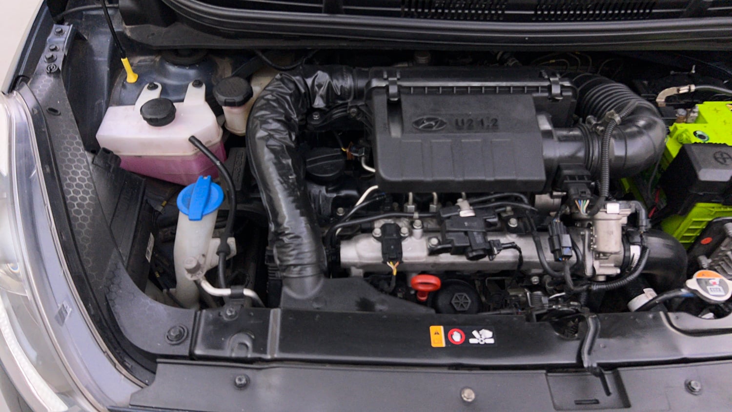 Used 2021 Hyundai Grand i10 Nios Sportz AMT 1.2 CRDi Diesel Automatic engine ENGINE RIGHT SIDE VIEW