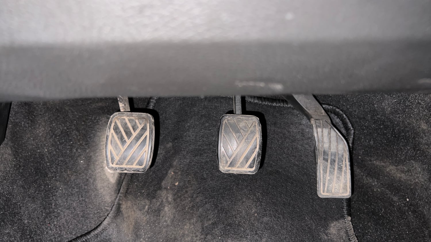 Used 2014 Maruti Suzuki Swift VXi Petrol Manual interior PEDALS VIEW