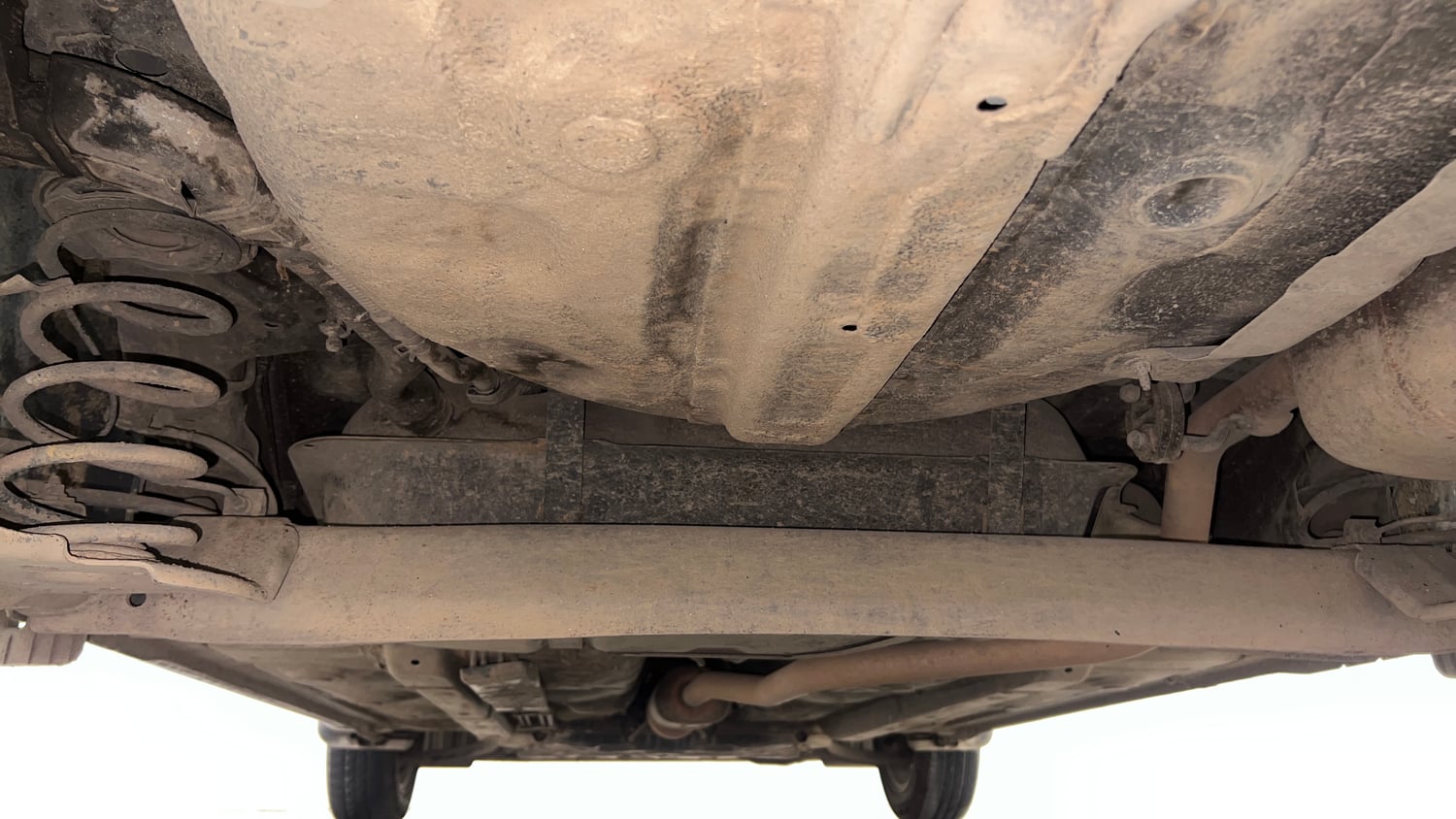 Used 2021 Hyundai Grand i10 Nios Sportz AMT 1.2 Kappa VTVT Petrol Automatic extra REAR UNDERBODY VIEW (TAKEN FROM REAR)