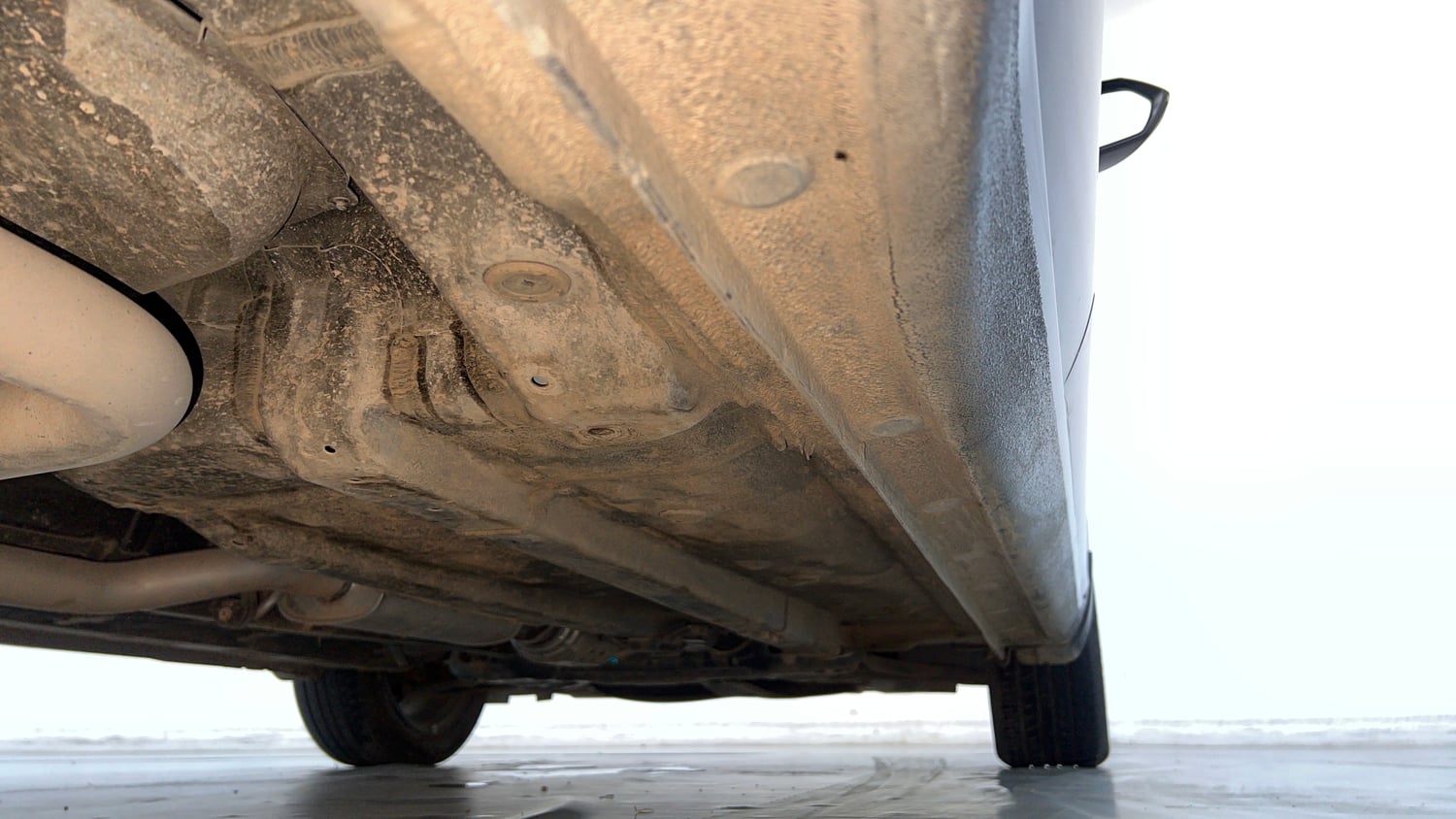 Used 2023 Hyundai Verna SX (O) 1.5 Turbo Petrol DCT Petrol Automatic extra REAR RIGHT UNDERBODY VIEW