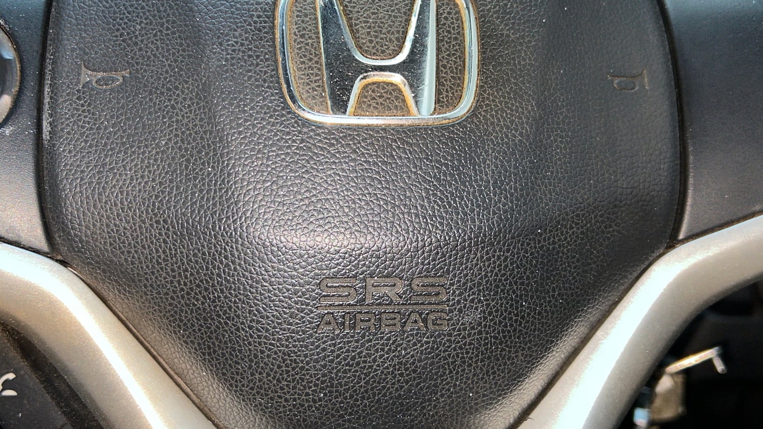 Used 2016 Honda Jazz V Petrol Petrol Manual top_features Airbags