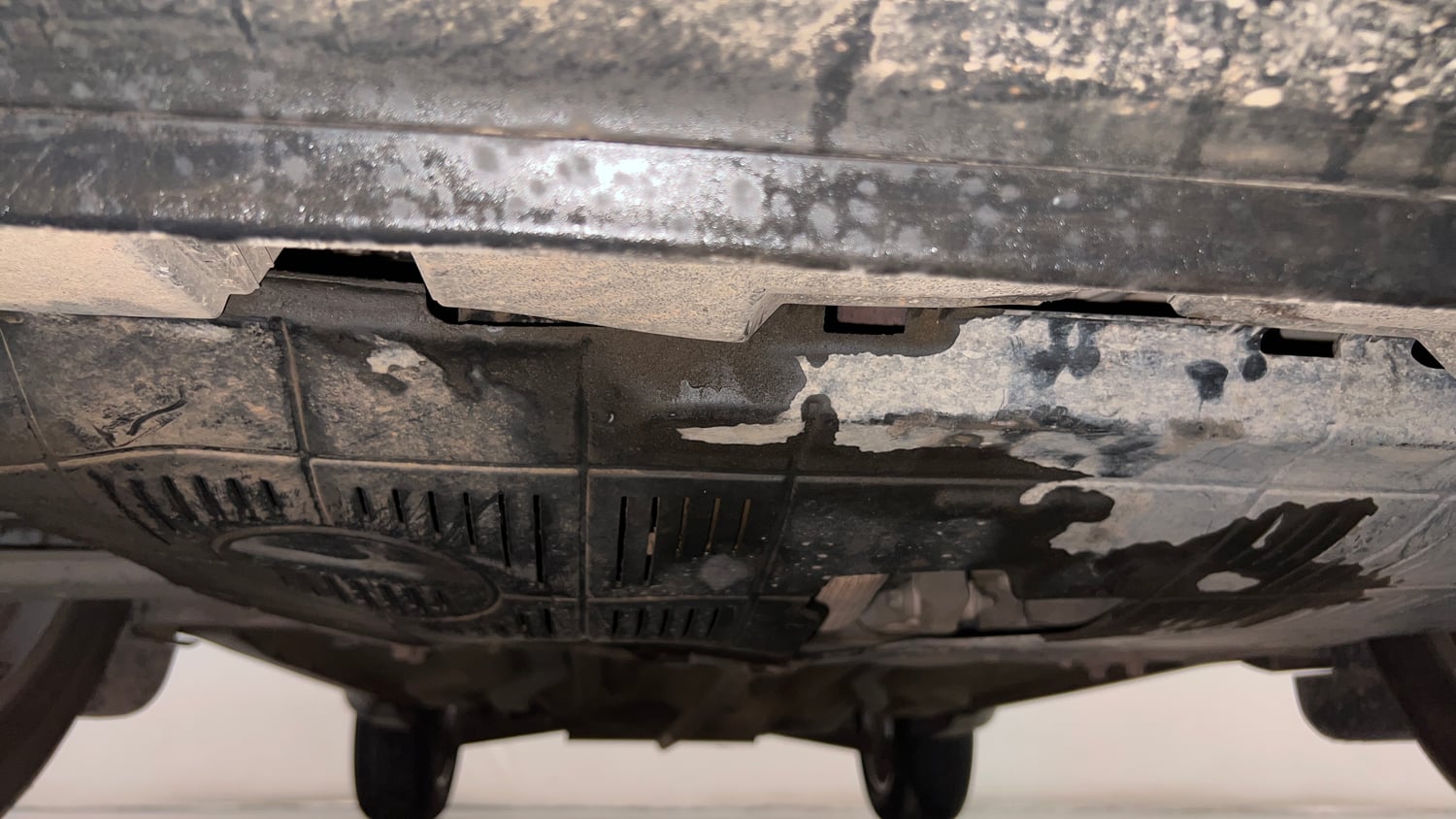 Used 2019 Jeep Compass Longitude (O) 1.4 Petrol AT Petrol Automatic extra FRONT LEFT UNDERBODY VIEW