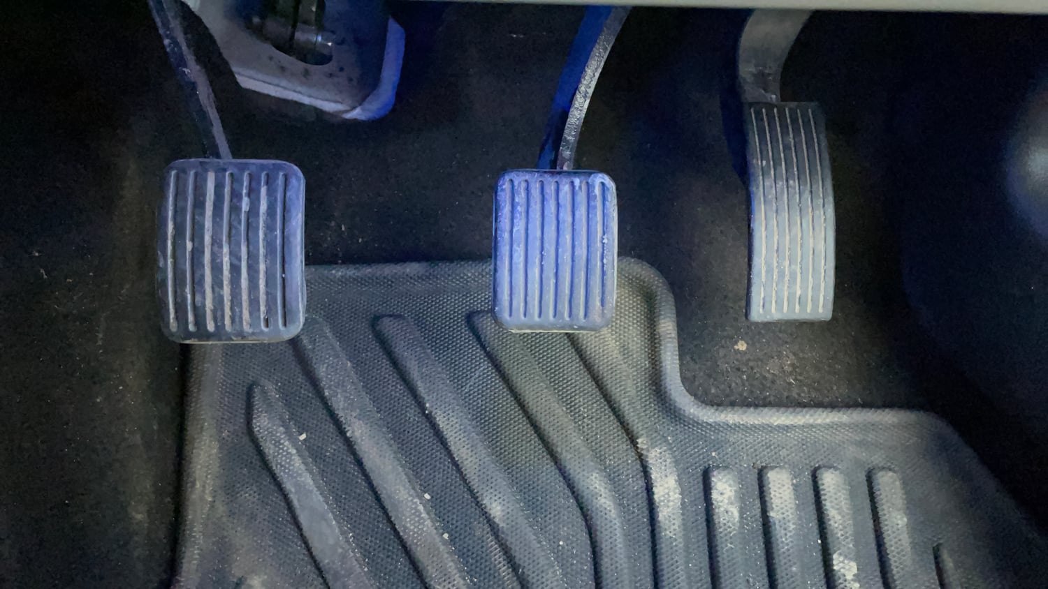 Used 2024 Hyundai Aura SX 1.2 (O) Petrol Petrol Manual interior PEDALS VIEW