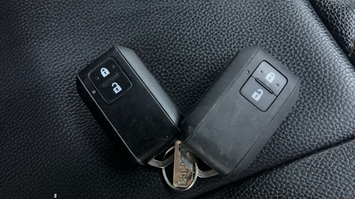 Used 2022 Maruti Suzuki Baleno Zeta Petrol Manual extra CAR KEY VIEW