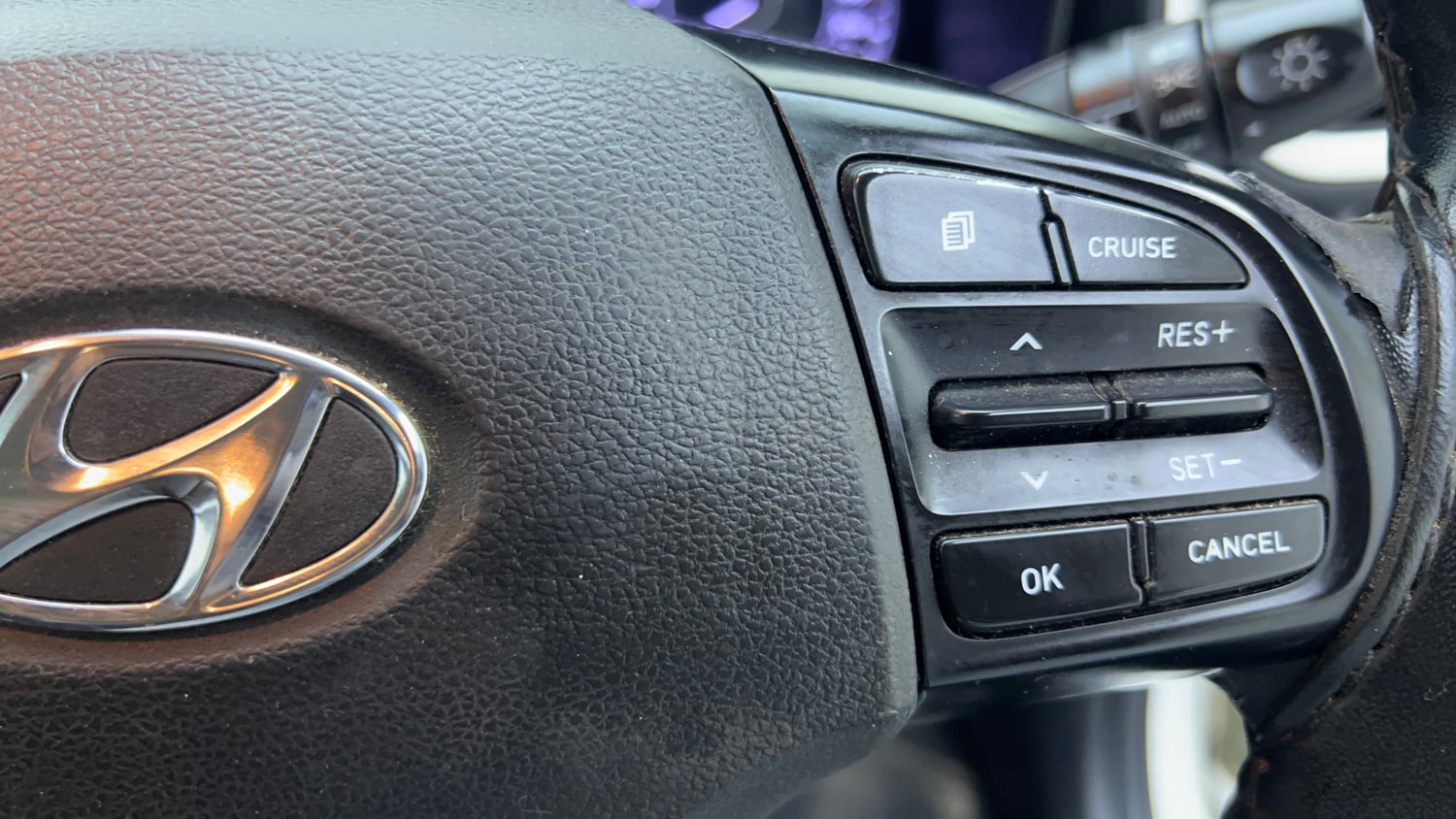 Used 2019 Hyundai Venue SX Plus 1.0 Turbo DCT Petrol Automatic top_features Cruise control