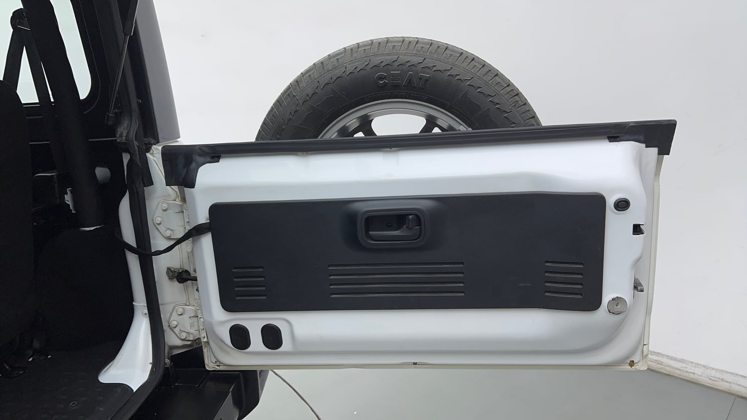 Used 2023 Mahindra Thar LX Hard Top Petrol AT RWD Petrol Automatic interior DICKY DOOR OPEN VIEW