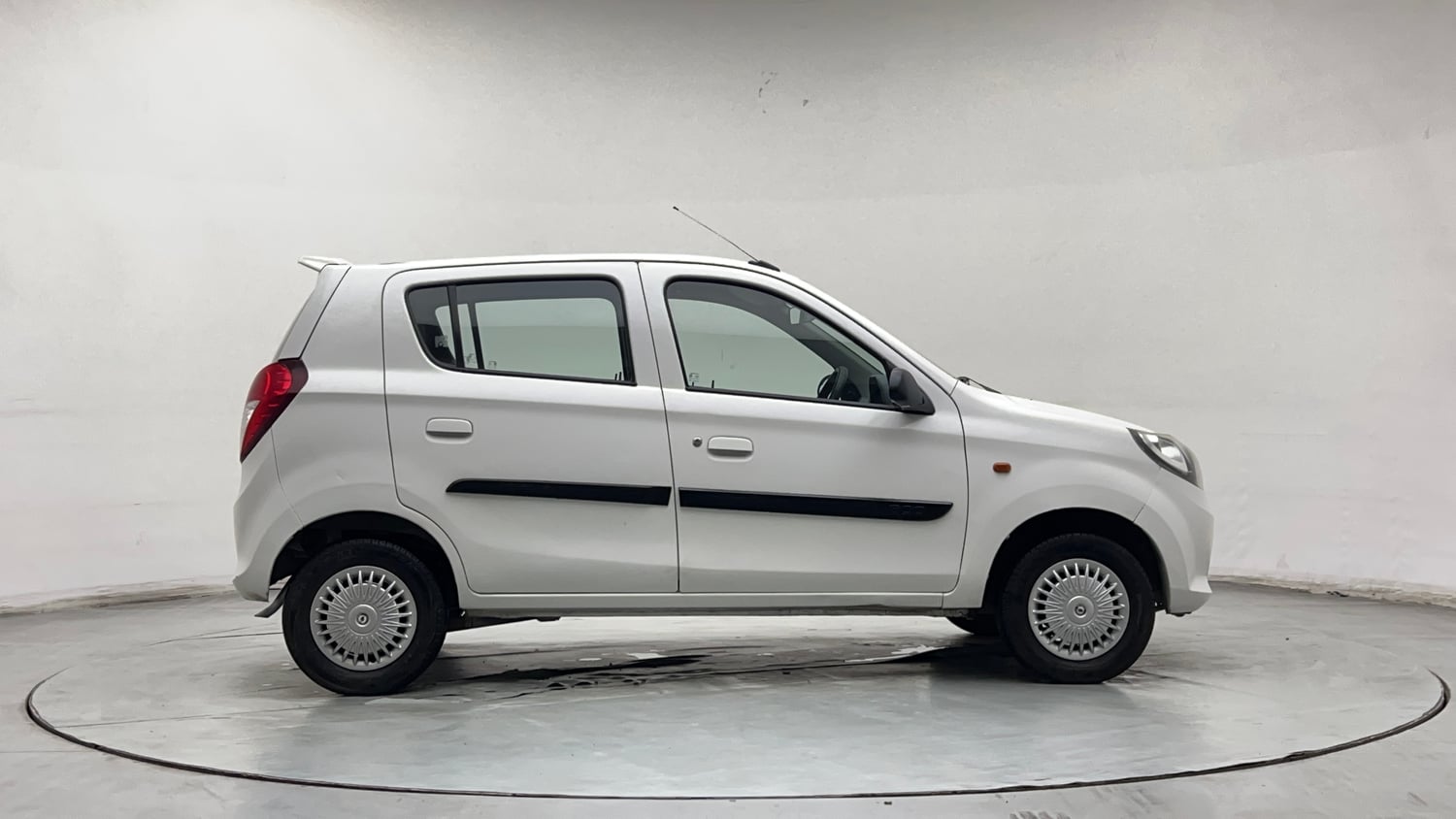 Used 2016 Maruti Suzuki Alto 800 Vxi Petrol Manual exterior RIGHT SIDE VIEW