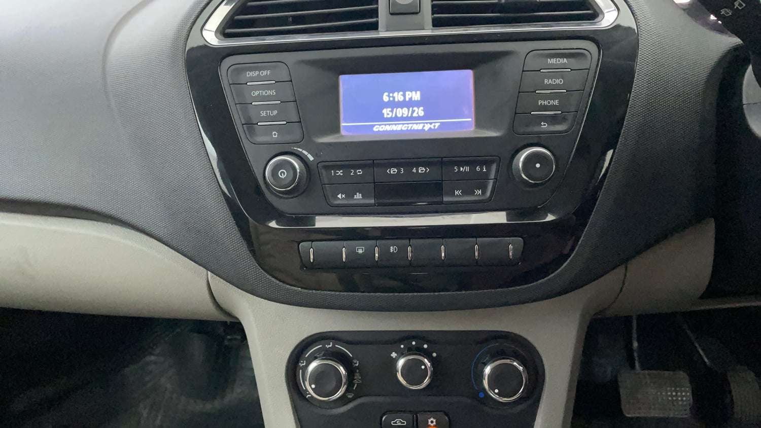 Used 2017 Tata Tiago Revotron XZA Petrol Automatic interior MUSIC SYSTEM & AC CONTROL VIEW