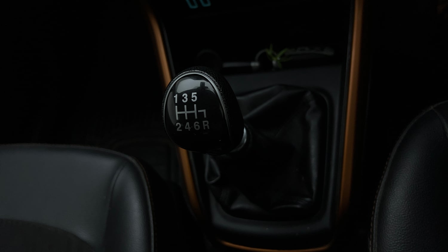 Used 2019 Ford EcoSport S Petrol Petrol Manual interior GEAR  KNOB VIEW